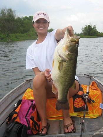 Liz with 10 lb 2 oz bass, 08